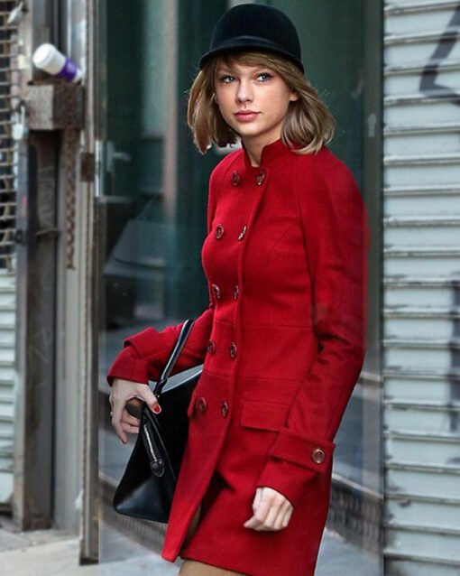 taylor-swift-double-breasted-coat