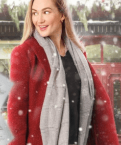 A Godwink Christmas Miracle of Love Red Coat