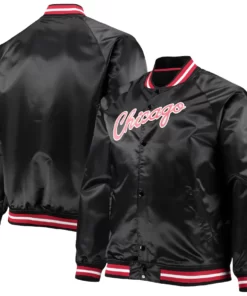 Men’s Chicago Bulls Mitchell & Ness Black Big & Tall Hardwood Classics Raglan Satin Full-Snap Jacket