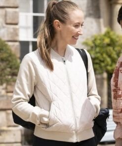 Chloe 2022 Erin Doherty Jacket