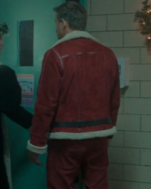 Clint-Briggs-Spirited-Ryan-Reynolds-Leather-Jacket