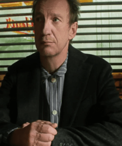 David-Thewlis-The-Sandman-John-Dee-Coat