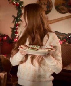 Falling-For-Christmas-Lindsay-Lohan-Sweater