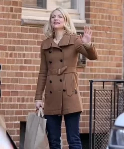 Fleishman-Is-in-Trouble-Claire-Danes-Brown-Coat-1