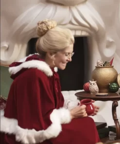 The-Santa-Clauses-2022-Mrs.-Claus-Costume-1