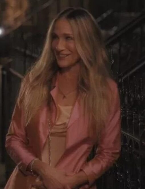 And-Just-Like-That-Sarah-Jessica-Parker-Pink-Blazer-539x700-1