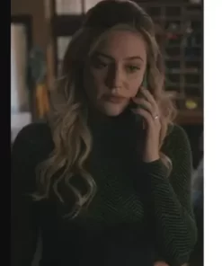 Riverdale-S06-Betty-Turtleneck-Sweater