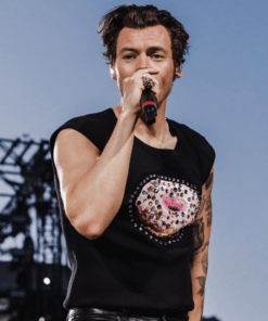 Harry Styles Love On Tour 2023 In Edinburgh Black Top
