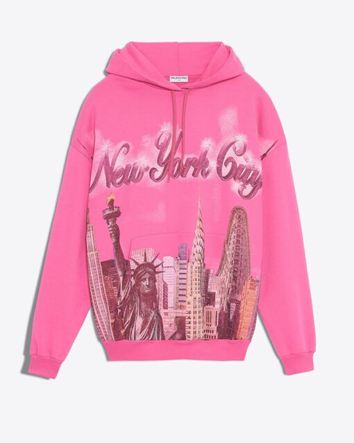 taylor-swift-new-york-city-pink-hoodie