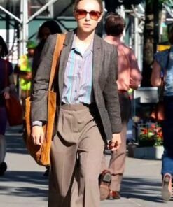 Amanda-Seyfried-The-Crowded-Room-2023-Rya-Grey-Blazer-539x700