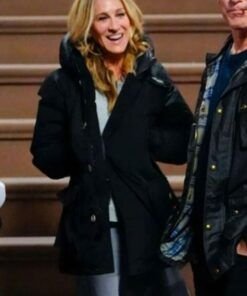 And-Just-Like-That-2023-Sarah-Jessica-Parker-Black-Jacket-539x700
