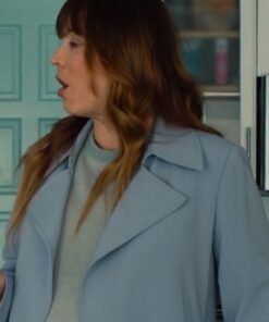 Based-on-a-True-Story-Kaley-Cuoco-Coat-539x700