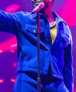 DREAMVILLE-FESTIVAL-USHER-BLUE-JACKET-510x519
