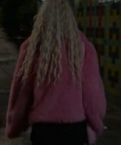 Keeley-Jones-Ted-Lasso-Juno-Temple-Fur-Coat-539x700