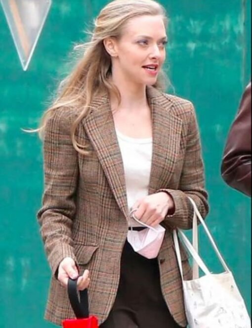 The-Crowded-Room-Amanda-Seyfried-Brown-Blazer-539x700