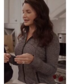 Charlotte-York-And-Just-Like-That-Kristin-Davis-Grey-Zip-Up-Jacket-539x700