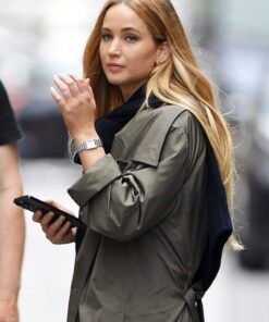 Jennifer-Lawrence-Coat-539x700