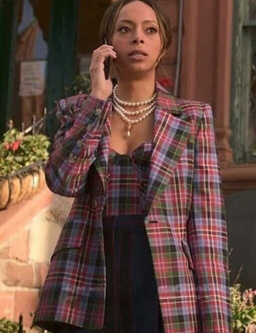 Run The World 2023 Amber Stevens West Plaid Blazer