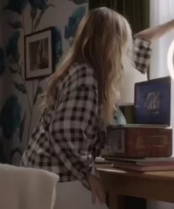 Sarah-Jessica-Parker-And-Just-Like-That-S02-Plaid-Shirt.jpg