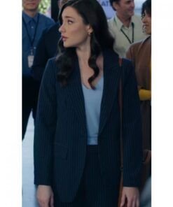 Vivi-Film-Make-Me-A-Match-Eva-Bourne-Striped-Suit-560x700