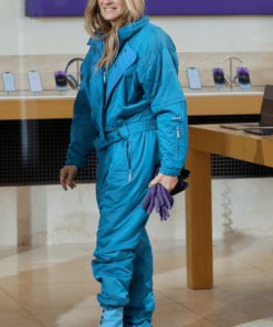 and just like that season 2 carrie bradshaw blue jumpsuit