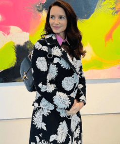 and just like that season 2 kristin davis coat