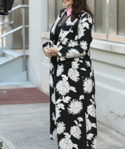 charlotte york and just like that season 2 kristin davis patterned coat