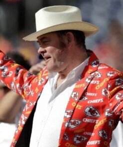 david-koechner-kansas-city-chiefs-red-blazer-2-600x750