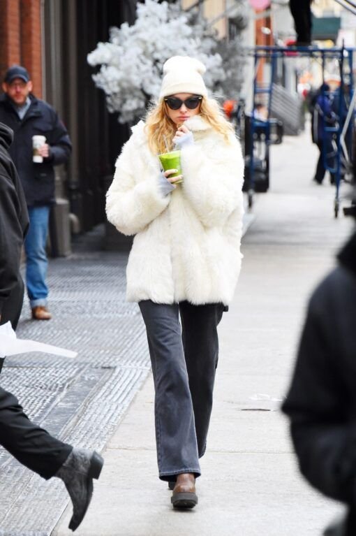 Elsa Hosk Winter Street Style White Jacket