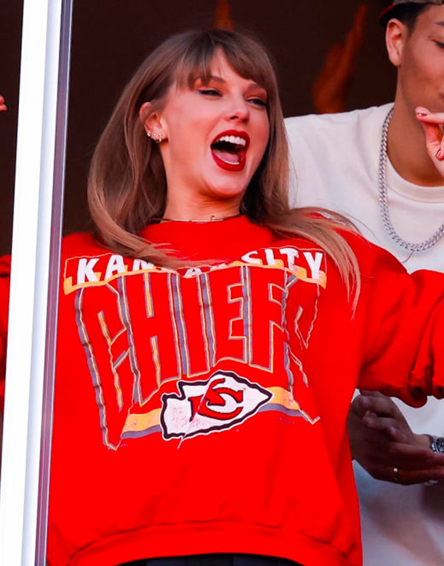 Taylor Swift Chiefs Sweatshirt Universal Jacket