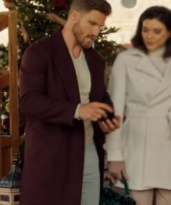 Mom’s Christmas Boyfriend 2023 Anthony Bewlz Coat