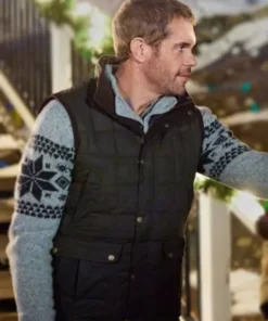 Stephen Huszar Navigating Christmas Quilted Vest