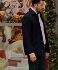 Tv Movie Mom’s Christmas Boyfriend 2023 Zach Mitchell Blue Peacoat