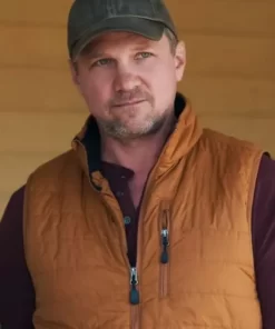 My Life With The Walter Boys S01 George Walter Vest