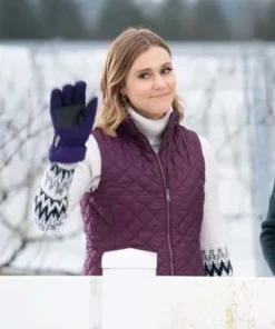 Brooke Christmas on the Vine Vest