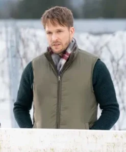Christmas on the Vine Jon Cor Vest