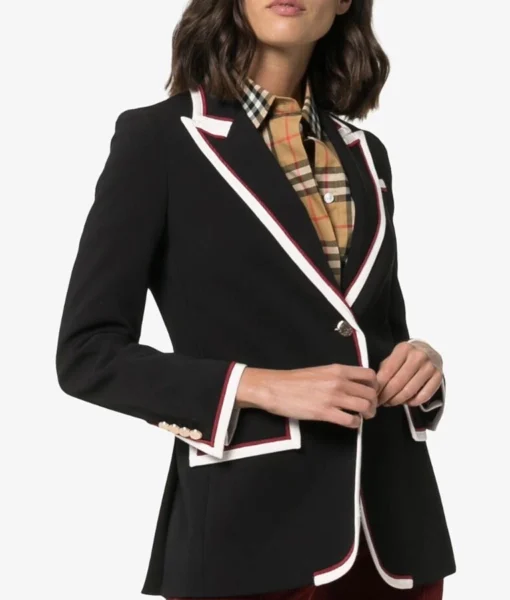 Killing Eve Hélène Blazer