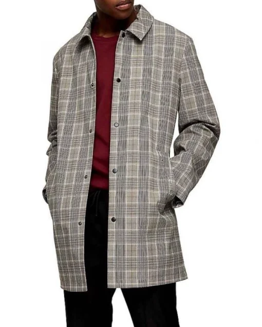 The Flash S07 Chester P Runk Checkered Coat