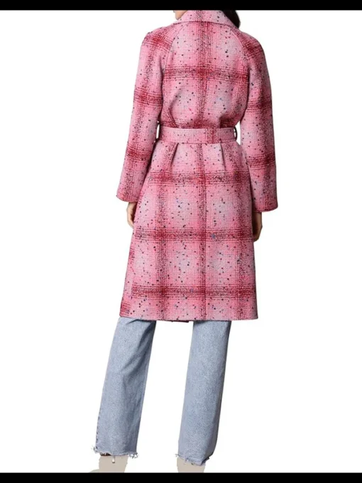 S02 Kerry Washington Pink Coat