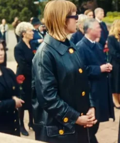 Kleo S01 Jella Haase Black Coat