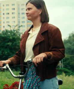 Kleo S02 Jutta Zelinski Brown Jacket