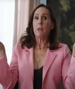 Molly Shannon Only Murders In The Building S04 Pink Blazer