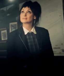 Beetle juice 2024 Winona Ryder Black Blazer