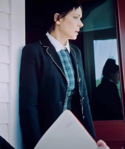 Beetle juice 2024 Winona Ryder Black Blazer
