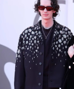 Disclaimer Kodi Smit-McPhee Coat