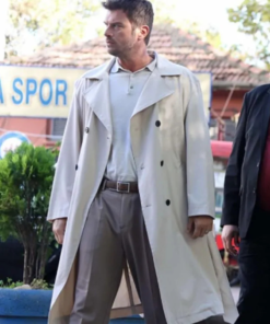 The Family S02 Aslan Soykan White Trench Coat