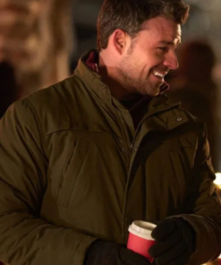 Jesse Hutch Christmas Under The Northern Lights Green Jacket