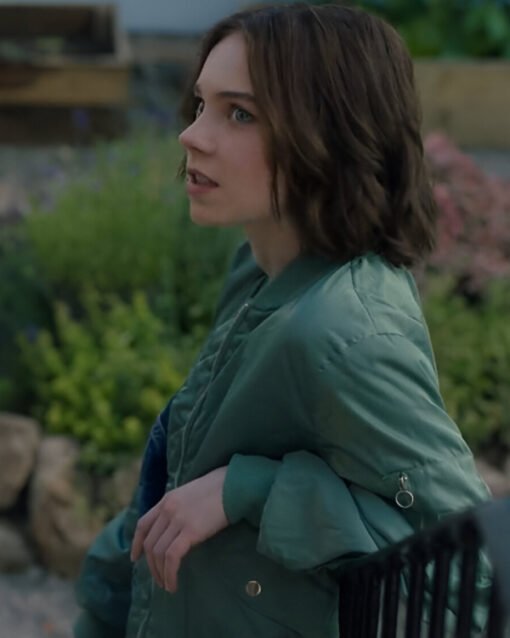 A Good Girl’s Guide to Murder Emma Myers Jacket