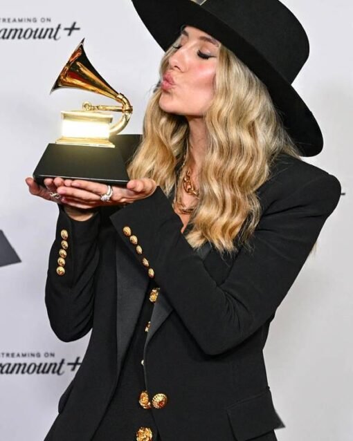 2024 Grammy Lainey Wilson Black Blazer