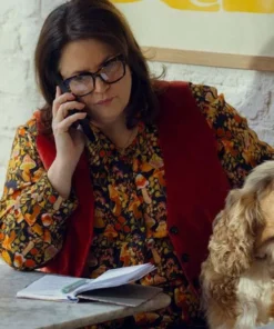 Run Away S01 Ruth Jones Red Vest